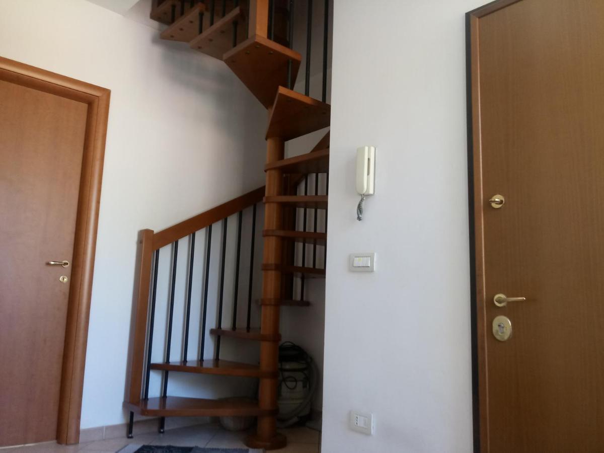 B&B Mansarda Caserta Exterior foto